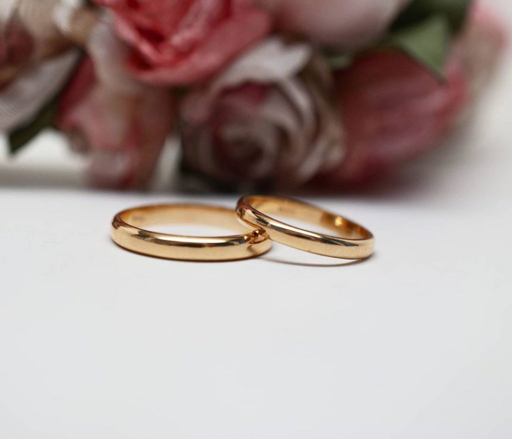 sortijas de matrimonio clasicas de oro 18k